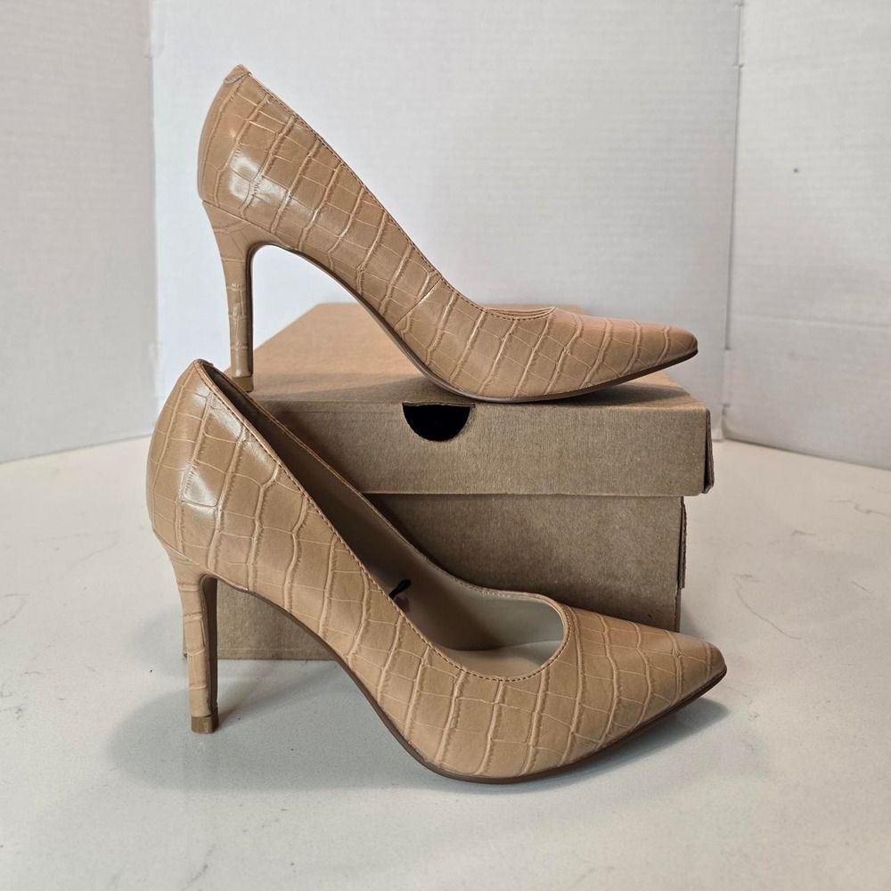 Marc Fisher Zala Block Heel Pointy Toe Pumps featuring a tan crocodile- 5.5